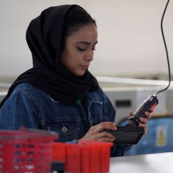 لباس کار جین تحسین استایل مدل آیرون پرو IRON PRO